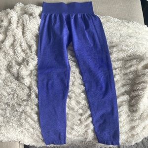NWOT NVGTN SEAMLESS LEGGINGS